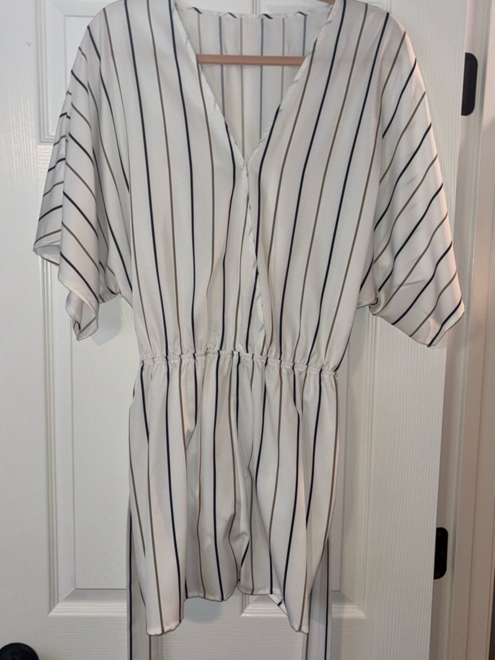Cupshe Striped V-Neck Tie-Waist Romper - Picture 3 of 7